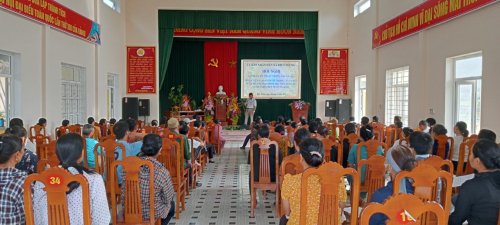 Tập huấn trồng cây ăn quả.jpg