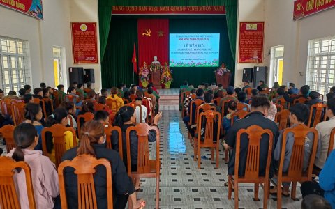 Xã Điền Trung tổ chức Lễ tiễn đưa thanh niên lên đường nhập ngũ, đón nhận quân nhân xuất ngũ trở về địa phương.